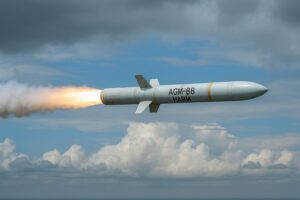 Leia mais sobre o artigo AGM-88 HARM: O Míssil Antirradiação que Mudou a Guerra Eletrônica